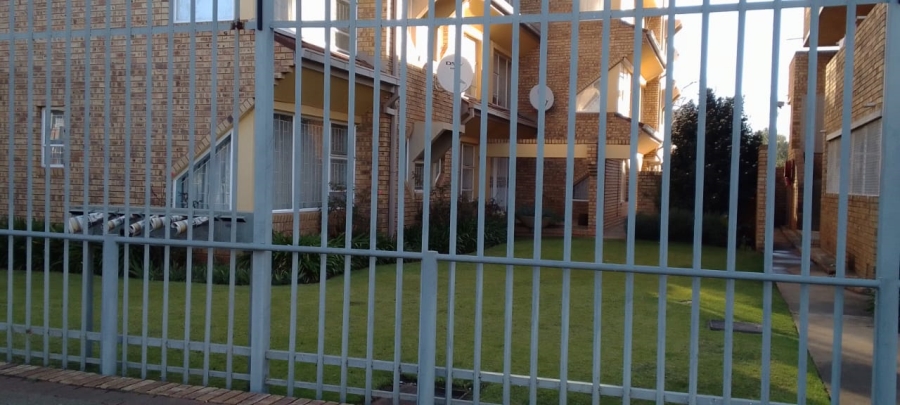 3 Bedroom Property for Sale in Potchefstroom North West